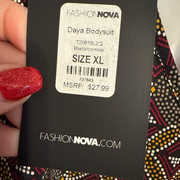 NWT Geometric V-Neck Bodysuit - Black/Brown Print   XLARGE   #3 - Picture 8 of 8